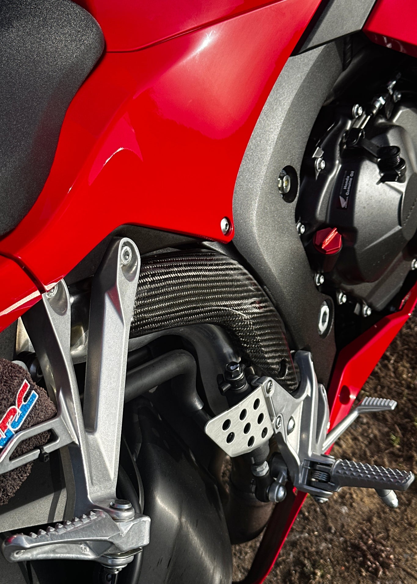 Honda CBR600RR PC69 Exhaust Pipe Trim Carbon